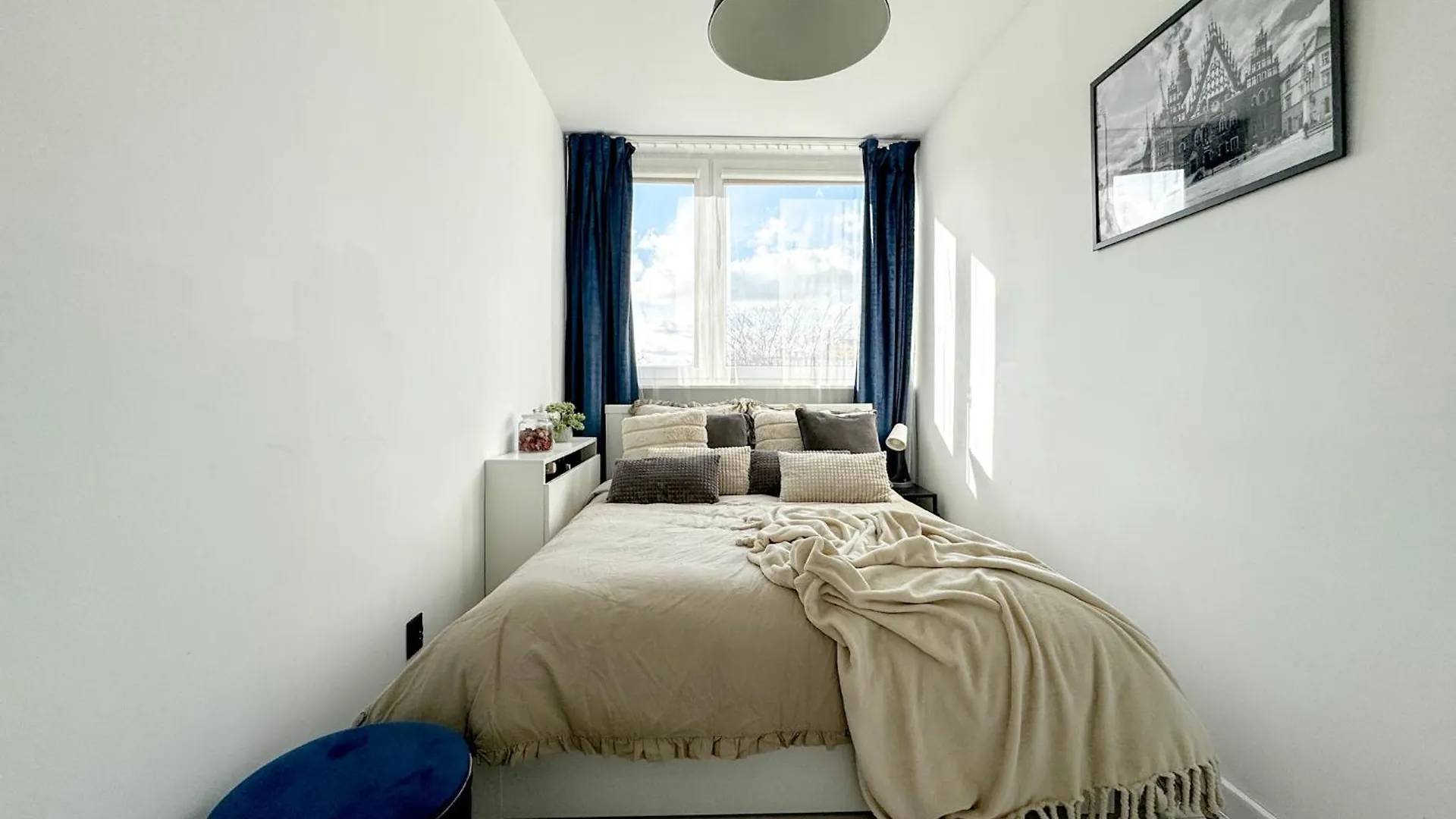 公寓 弗罗茨瓦夫2Mins Skytower! Stylish 2Bd Kitchen, Balcony! Near Train公寓